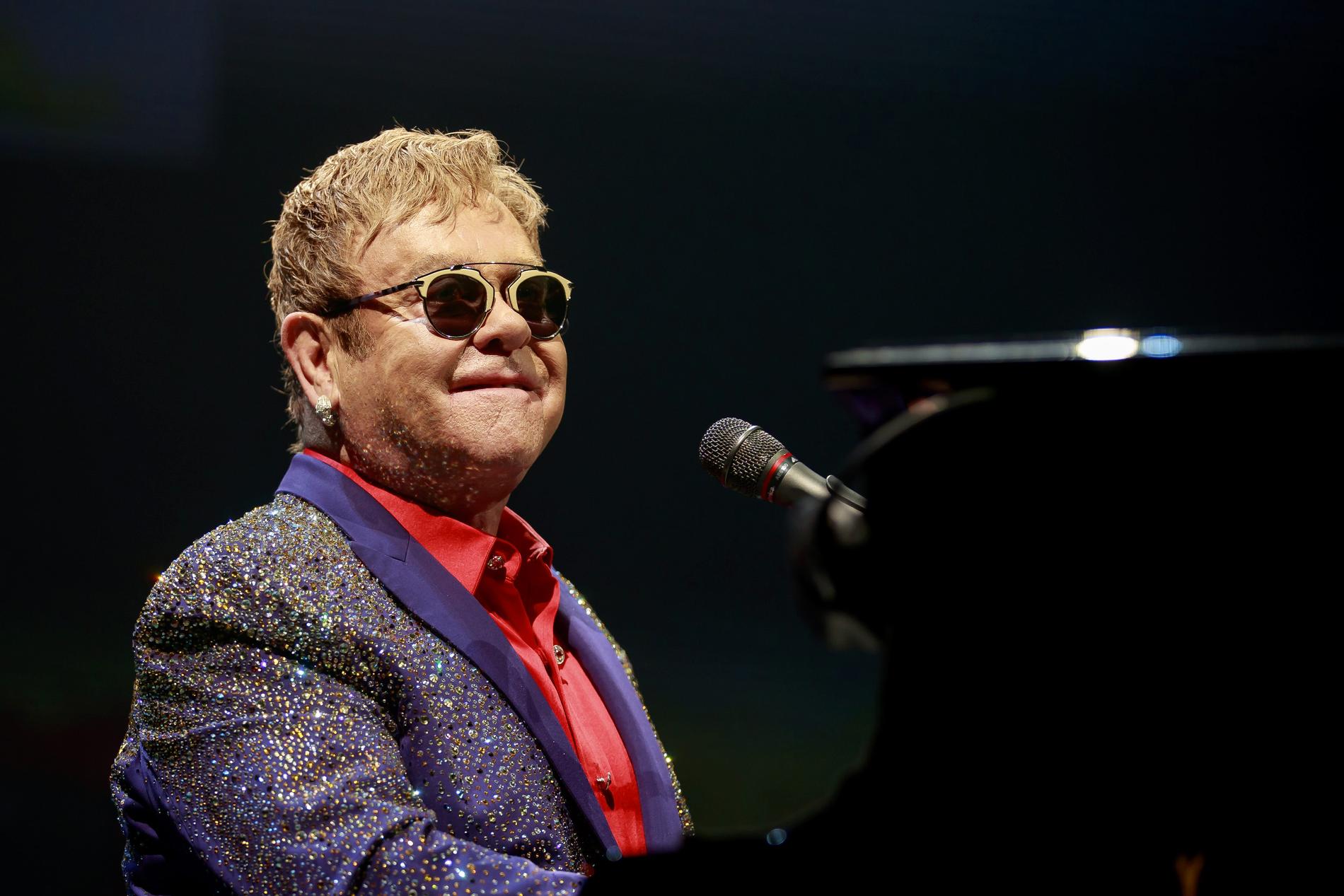 Elton John ska spela på Tele2 arena den första och andra oktober. 