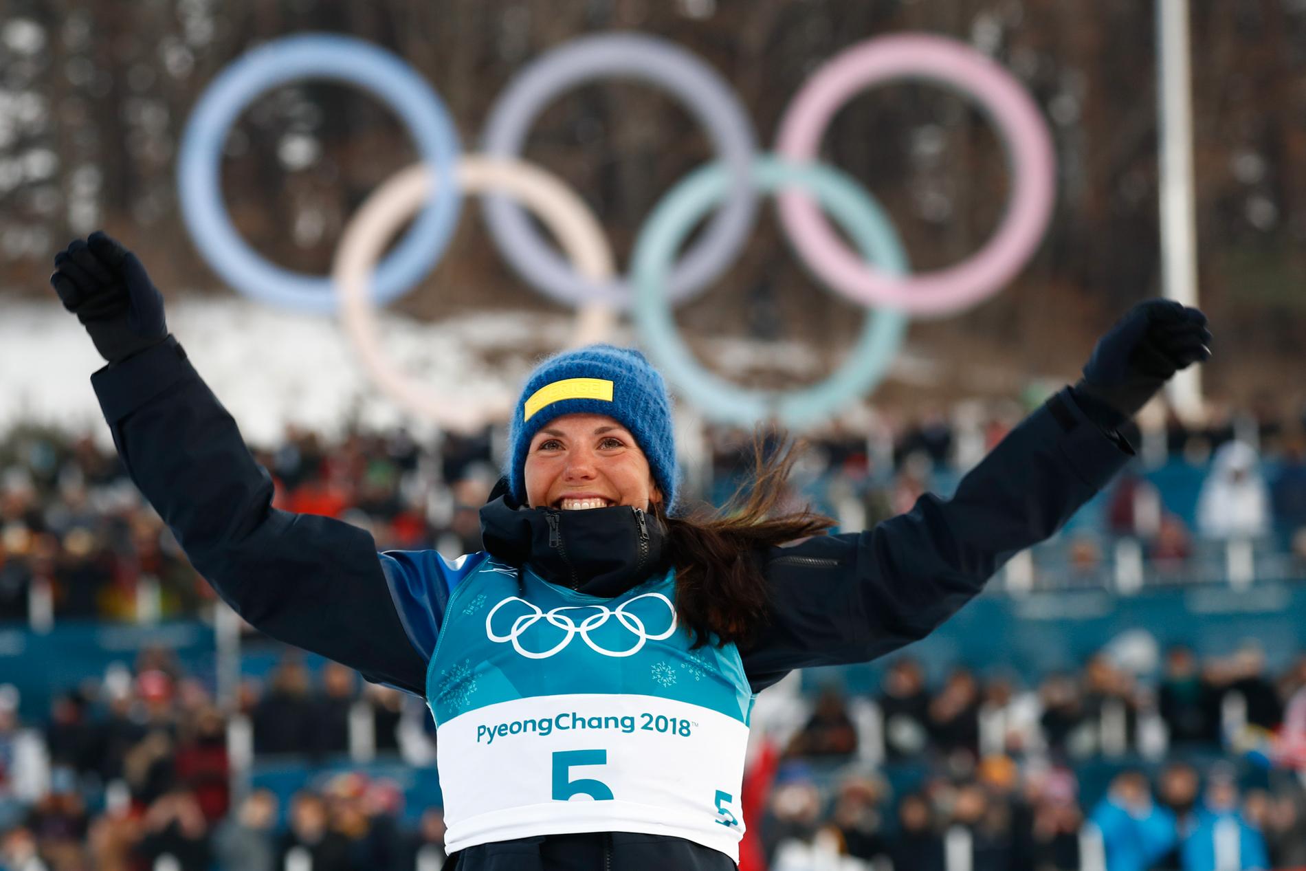 Charlotte Kalla, guld i skiathlon