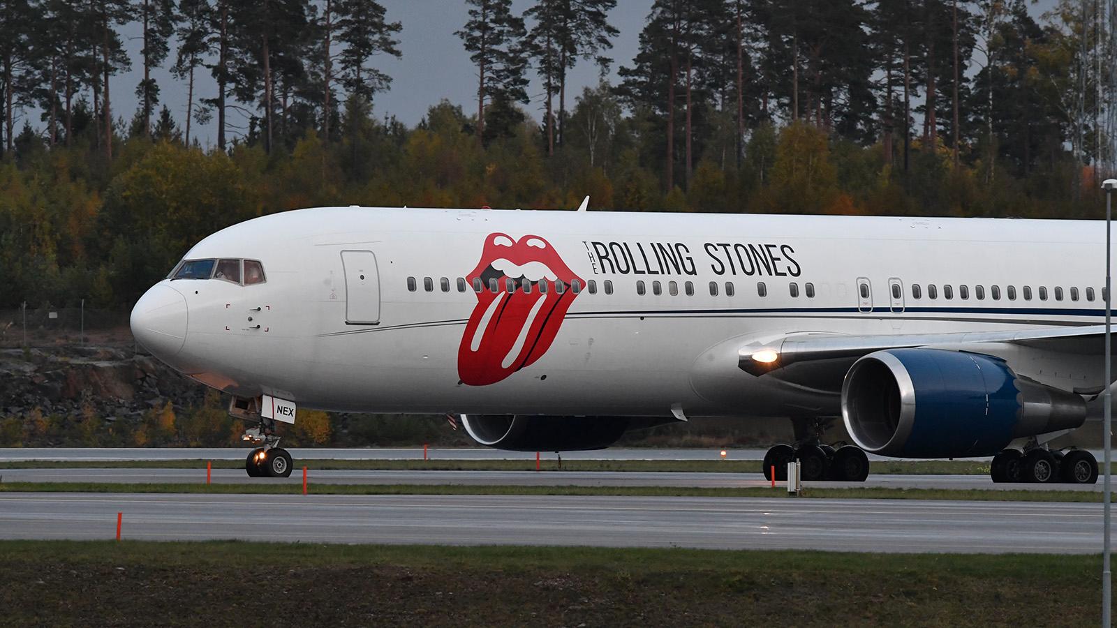 Rolling Stones plan landar på Arlanda.