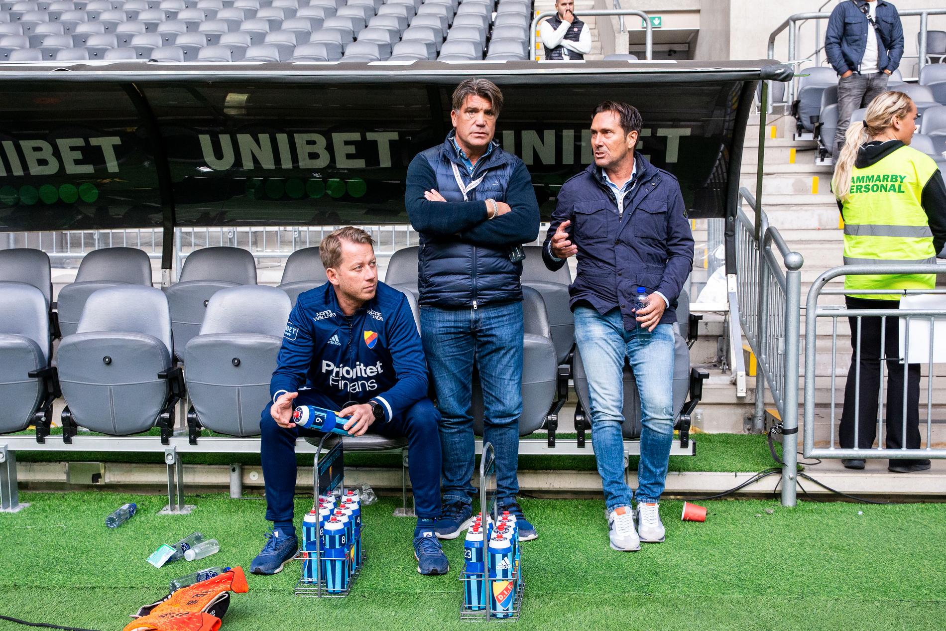 Djurgårdens sportchef Bosse Andersson och Peter Kisfaludy (till höger).