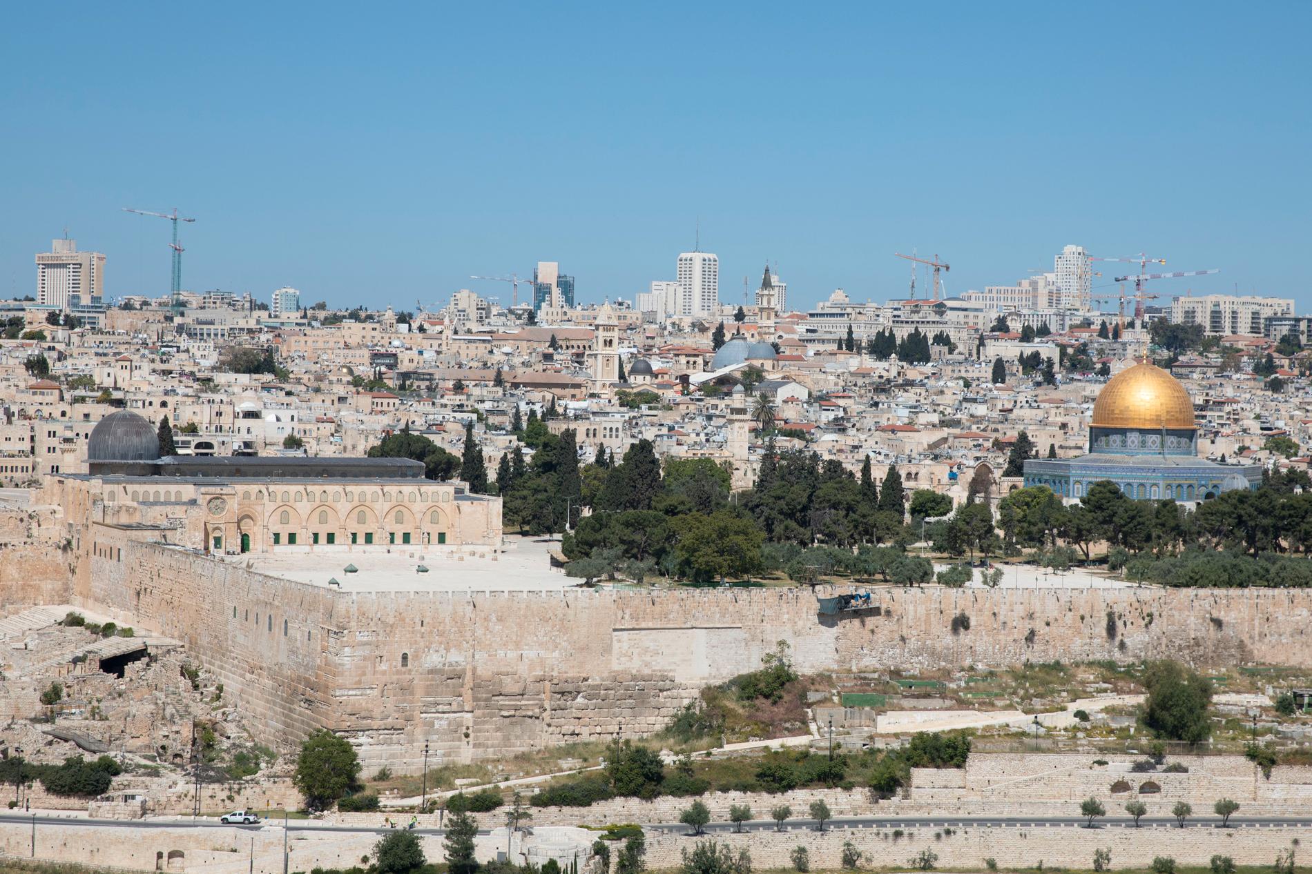 Tempelberget i Jerusalem, med Klippdomen och al-Aqsamoskén.