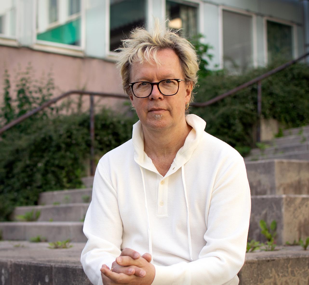 Gunnar Andersson, professor i demografi. Sociologiska institutionen, samt SUDA, vid Stockholms universitet.