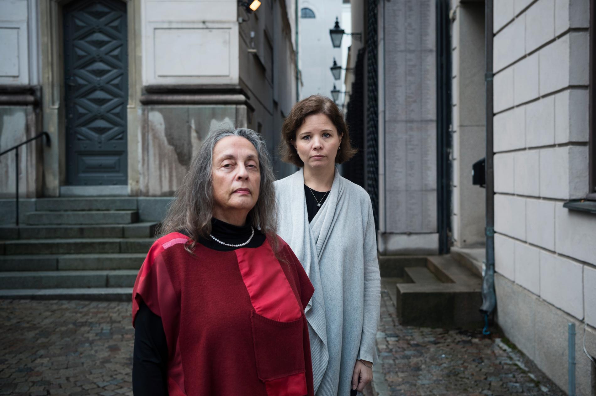 Sara Wasersztrum och Charlotte Manderman på Judiska församlingen i Stockholm.