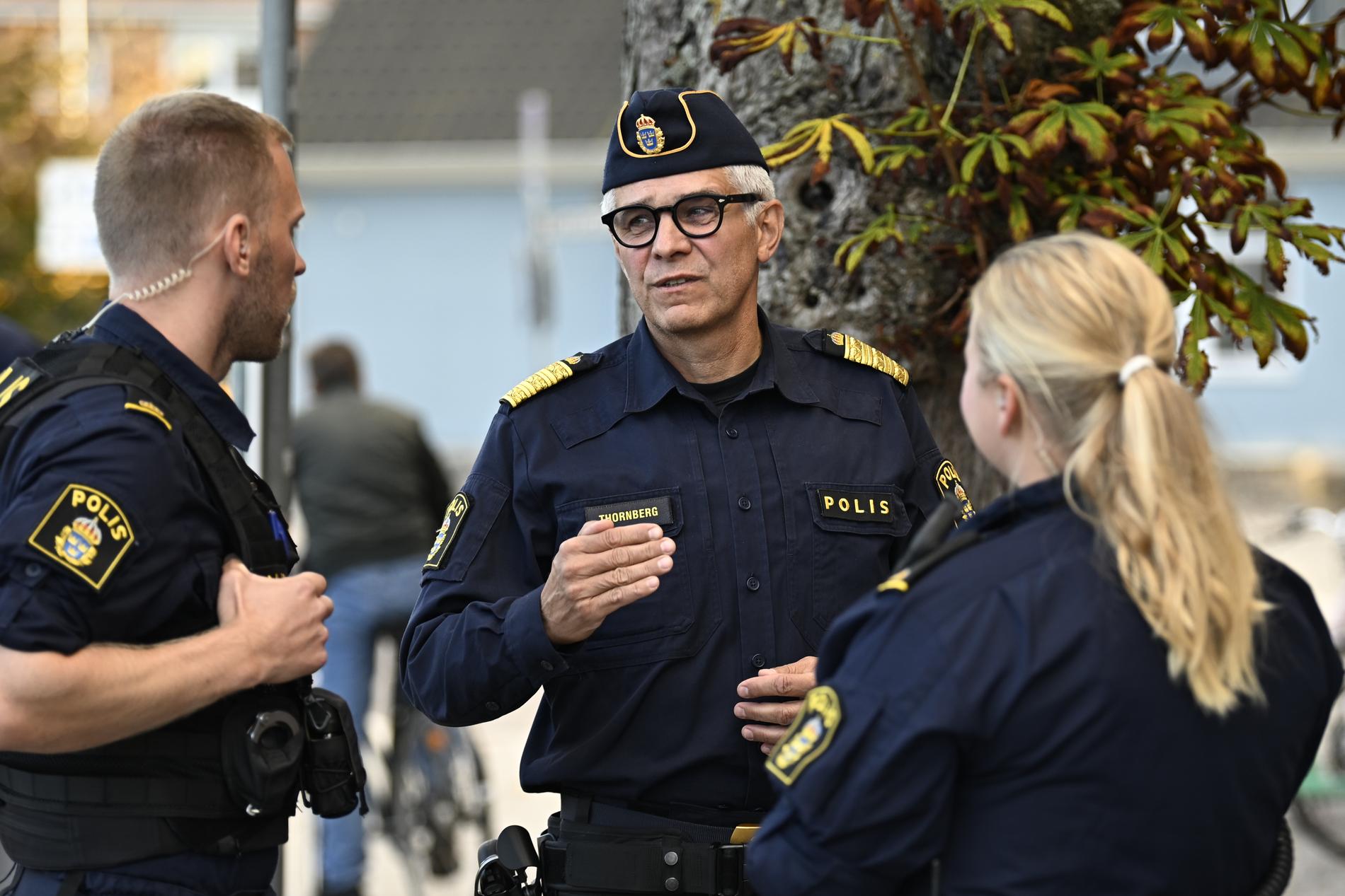 Shefi i Policisë Kombëtare Anders Thornberg është intervistuar në lidhje me një konferencë shtypi në Lund të martën.