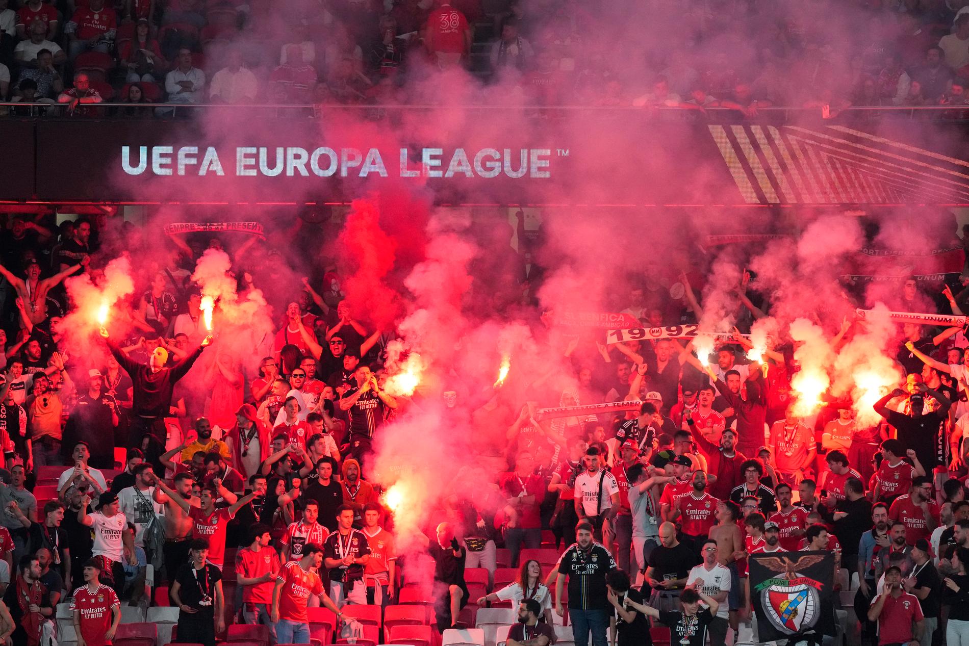 Benfica-supportrarna under Europa League-kvarten.