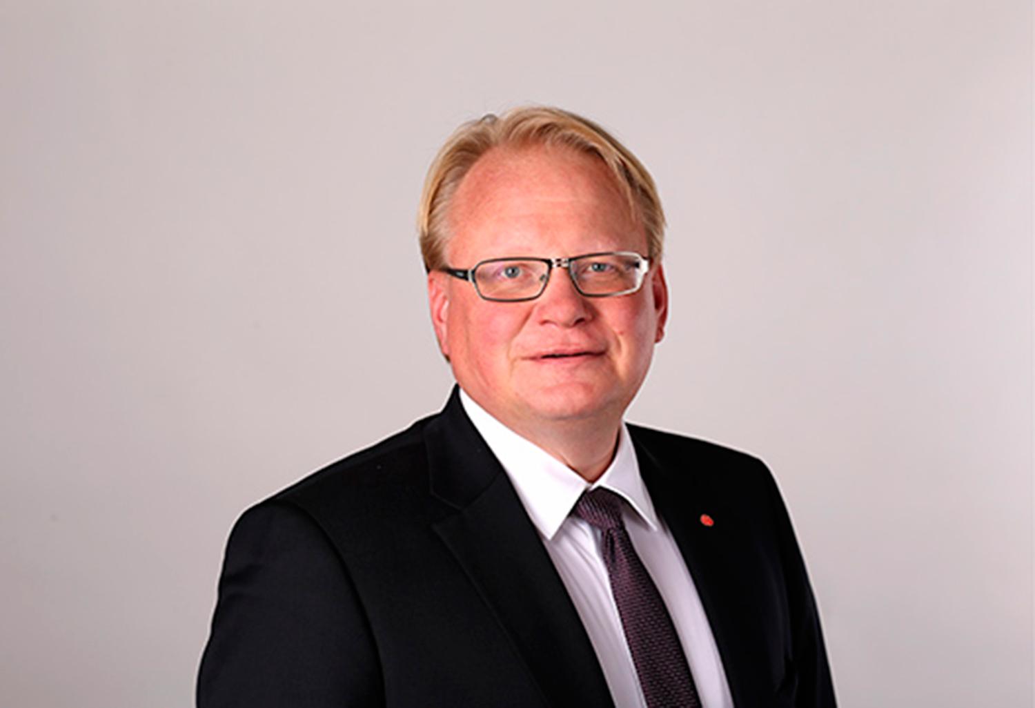 Peter Hultqvist (S).