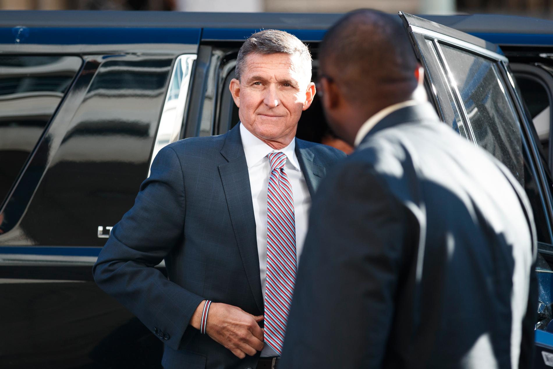 President Donald Trumps skandalomsusade förste nationelle säkerhetsrådgivare Michael Flynn. Flynn kom sedermera att åtalas inom ramen för den särskilde åklagaren Robert Muellers så kallade Rysslandsutredning.