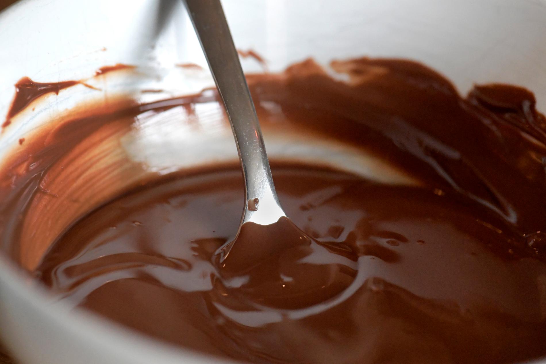 I fabriken skapas flytande choklad till 73 andra företag. Arkivbild.
