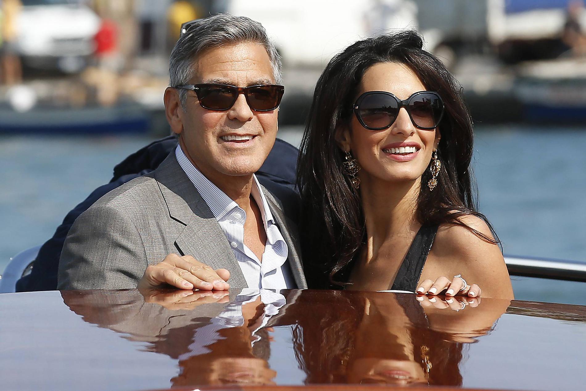 George Clooney och Amal Alamudin har blivit äkta makar.
