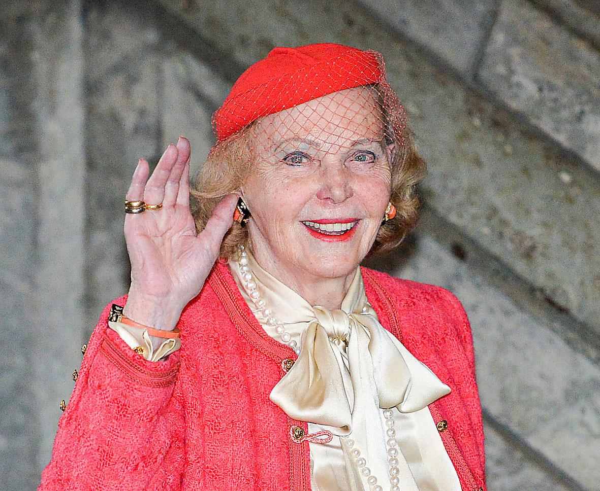 Marianne Bernadotte, änka efter designprinsen Sigvard Bernadotte (1907-2002). Begärde självrättelse 2012 för en utländsk förmögenhet på 44 miljoner kronor, pengar som uppges komma från ett arv.