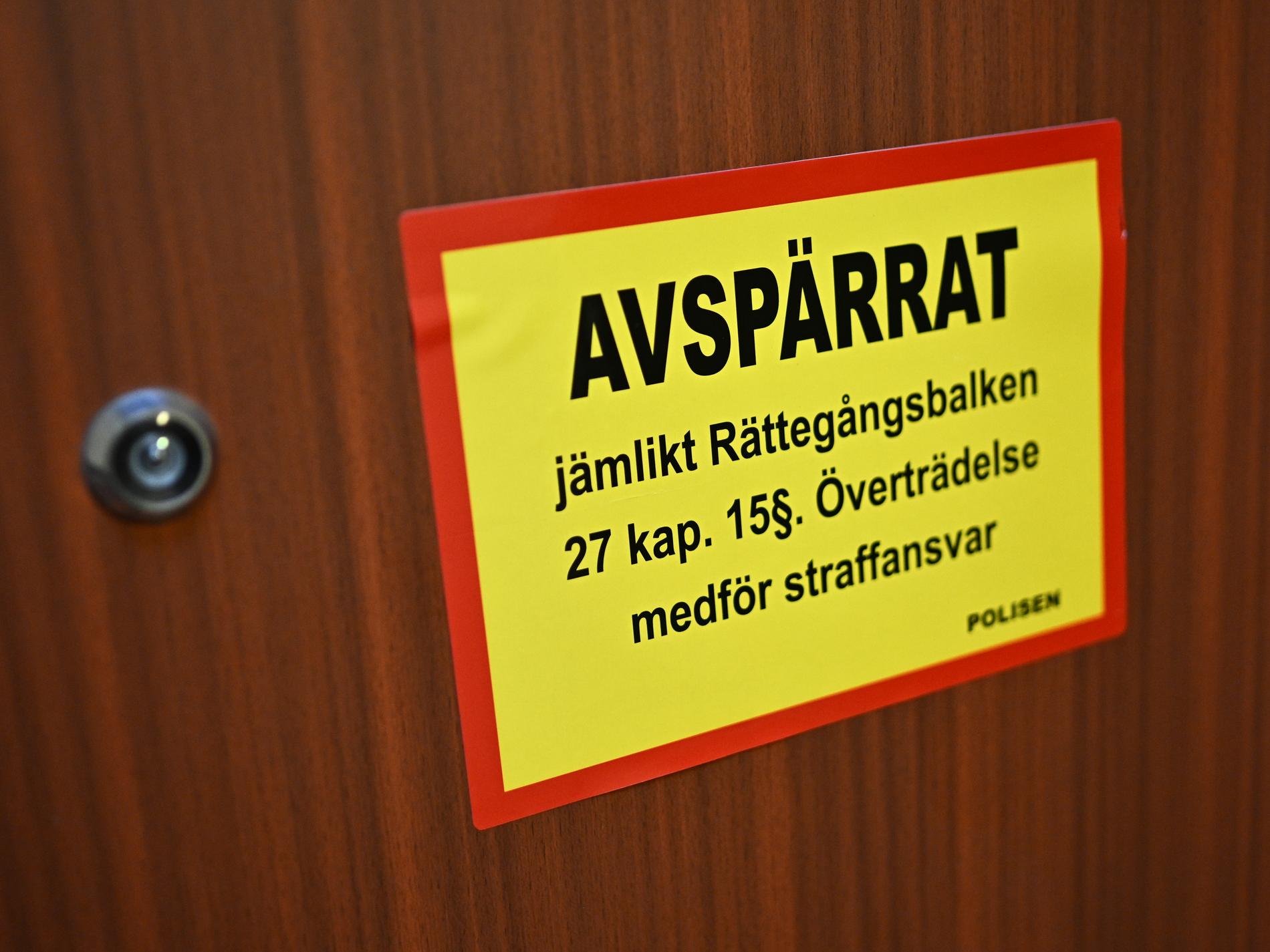 Skott mot dörr i Göteborg
