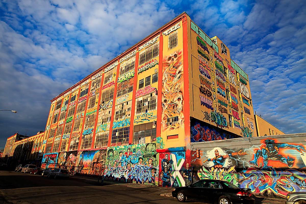 Kvarteret 5 Pointz i New York är världsberömt för sina graffiti­-målningar.