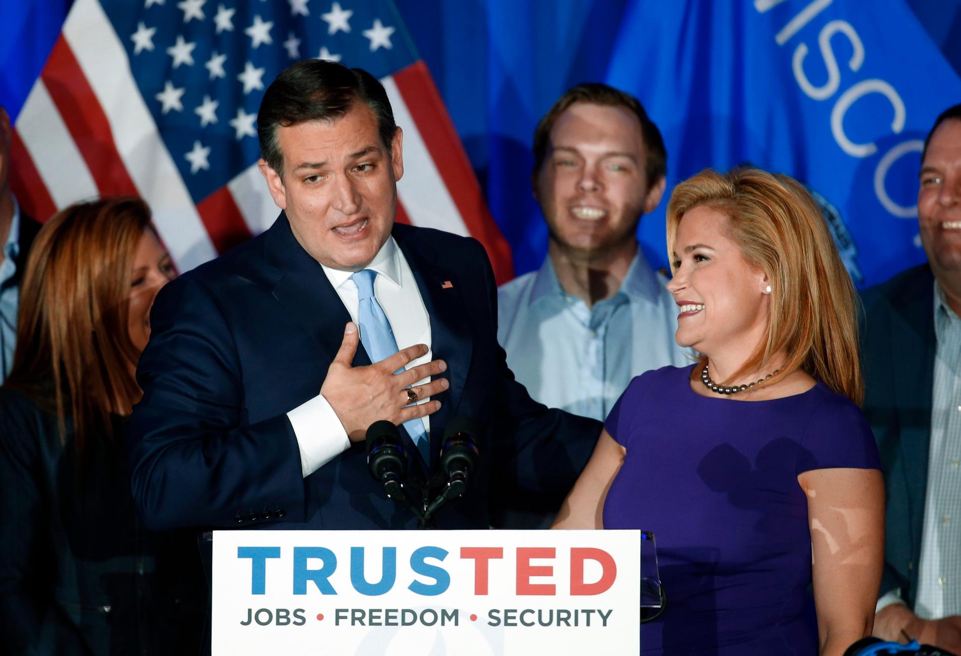 Ted och Heidi Cruz under sin valkampanj i Wisconsin