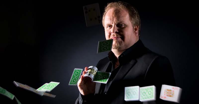 Profil spelar SM  Micke Norinder hörs och syns i poker-Sverige mer än de flesta. I en lång intervju berättar han om varför han bland annat om varför han bara ska spela Svenska Pokerförbundets SM i år.