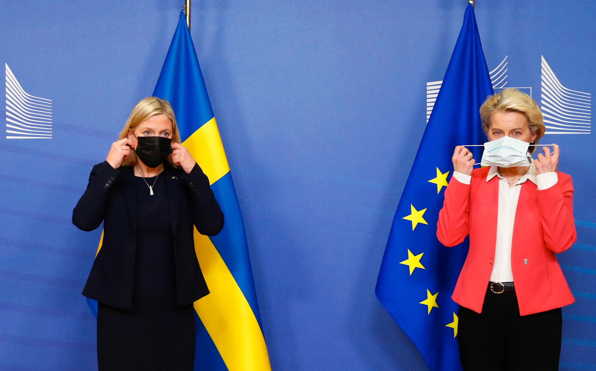 Sveriges statsminister Magdalena Andersson (S) och EU-kommissionens ordförande Ursula von der Leyen. Arkivbild.