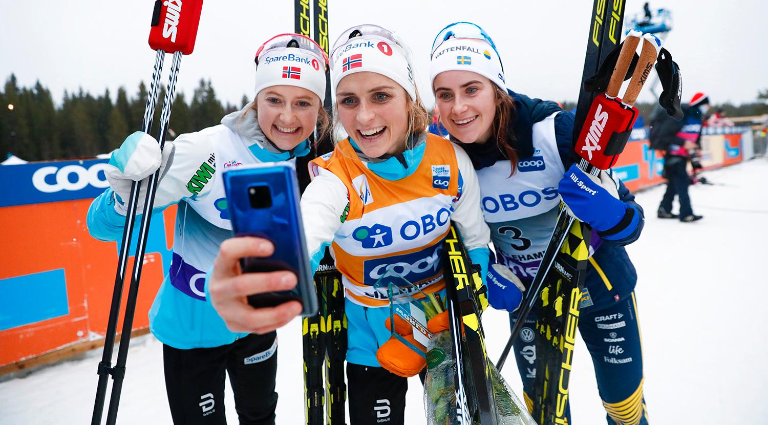 Pallen efter jaktstarten i Lillehammer. Therese Johaug vann före Ingvild Flugstad Östberg och Ebba Andersson.