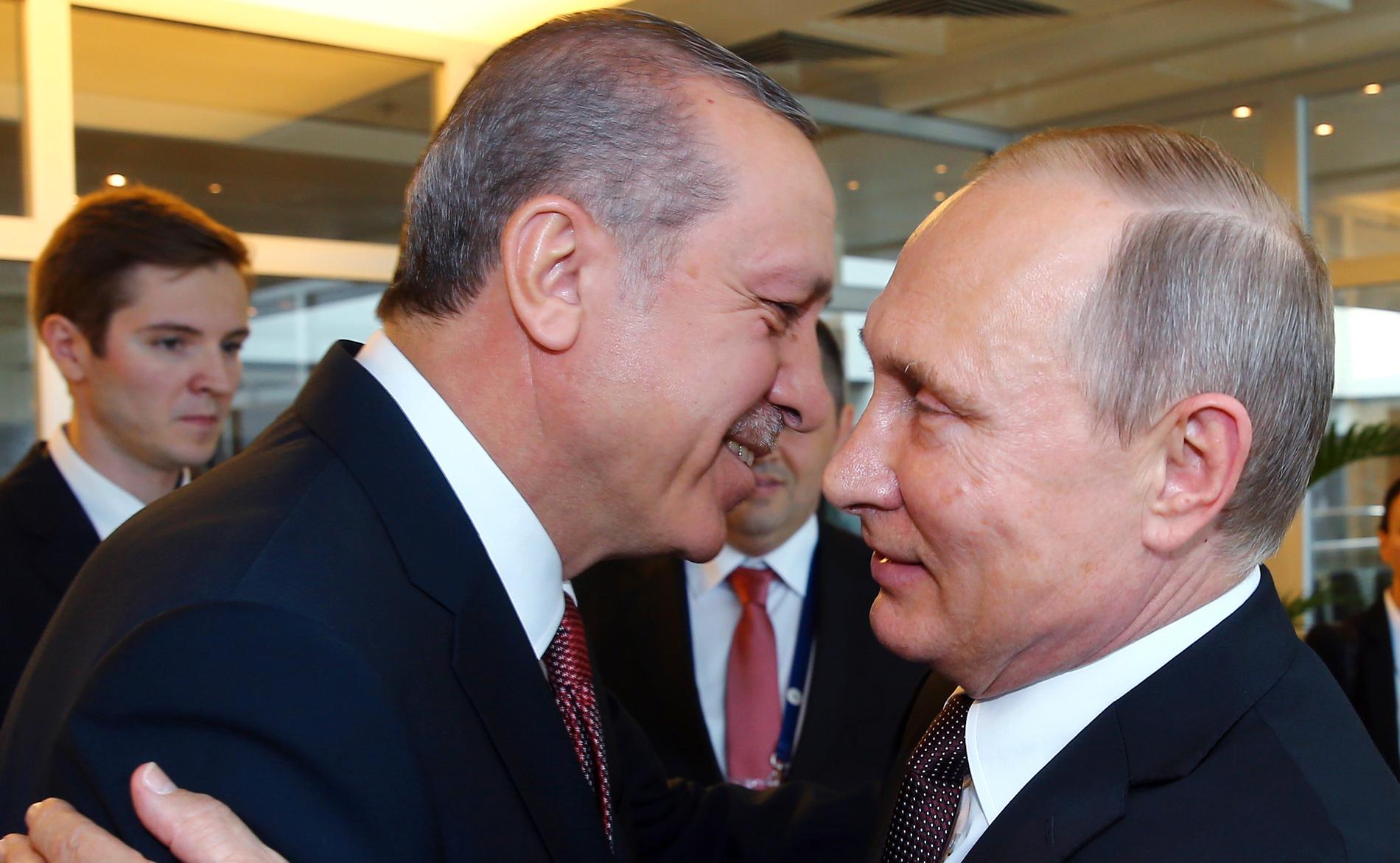  Nato, Kina och Ryssland – Erdoğan är kompis med alla
