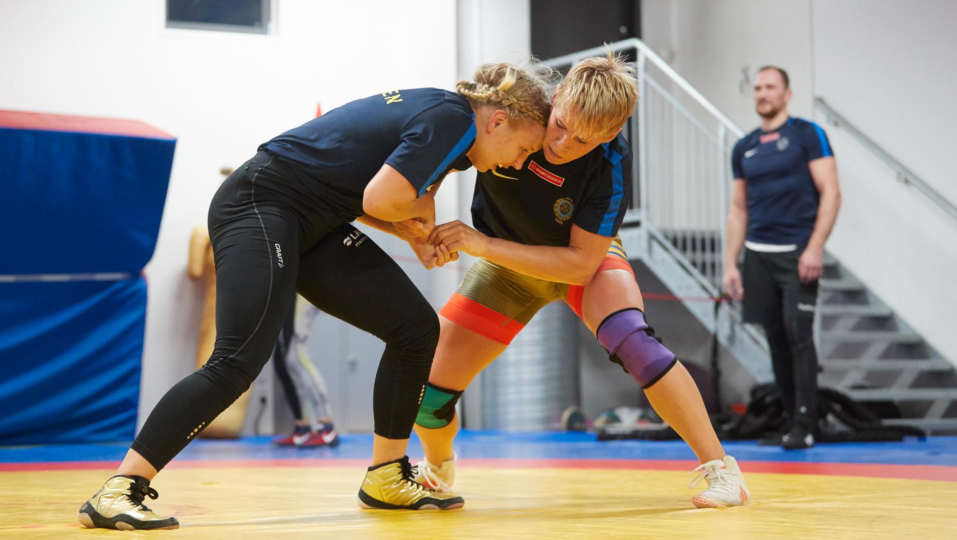 Jenny Fransson och Henna Johansson inför mästerskapet. 