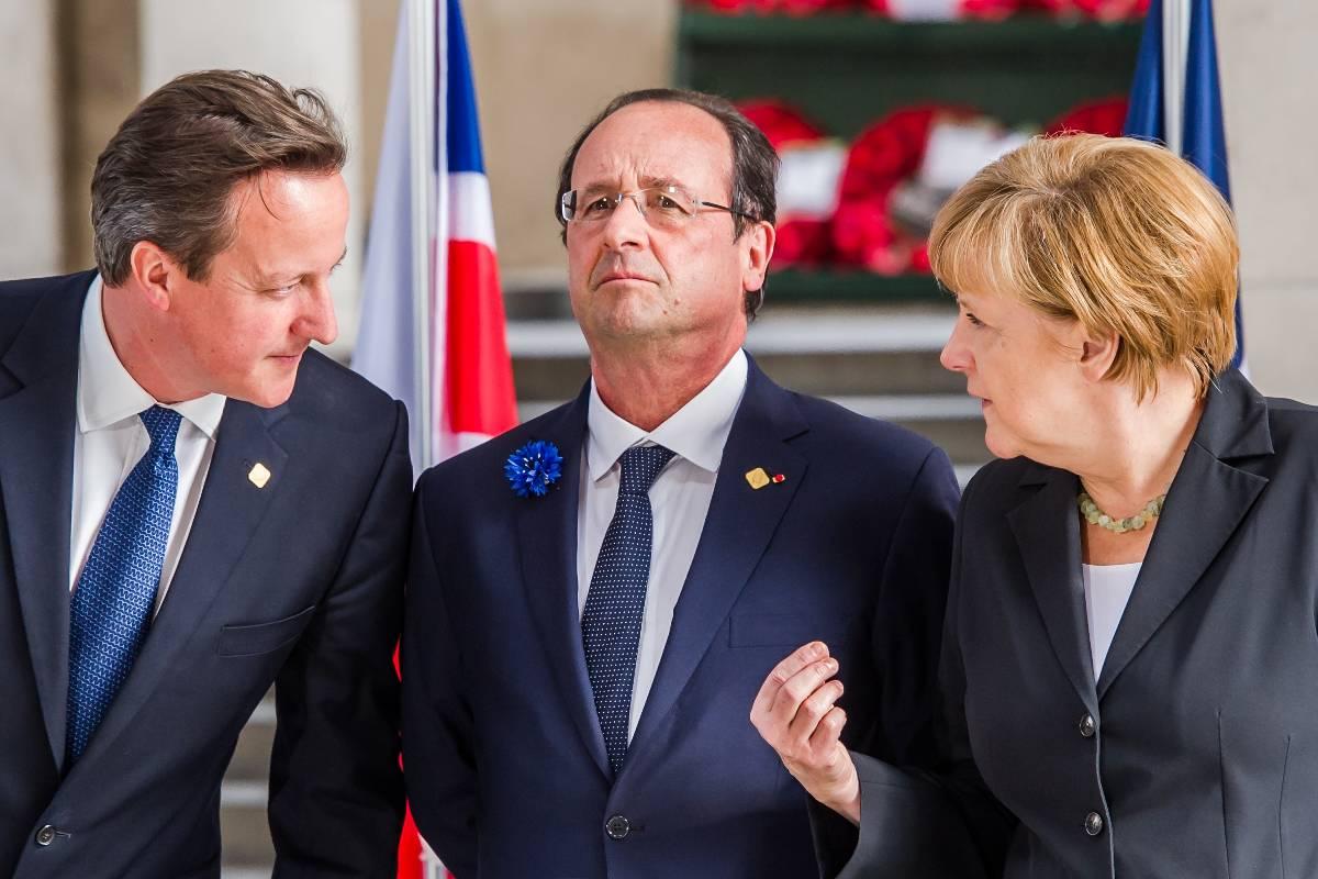 EU-ledarna David Cameron, François Hollande och Angela Merkel.