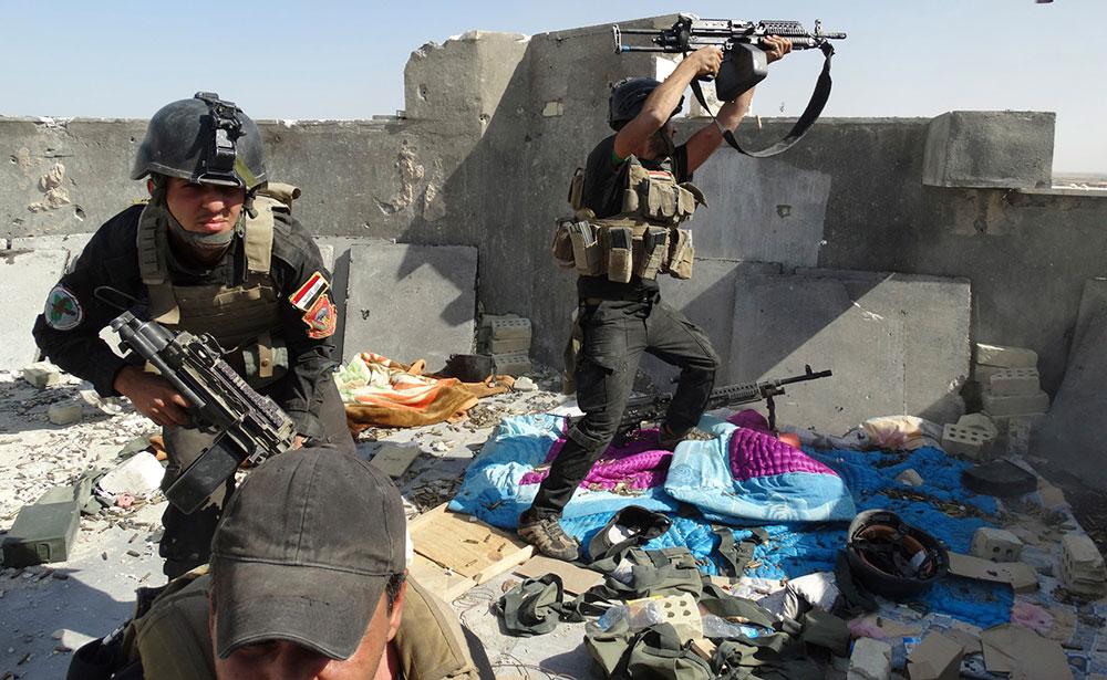 Irakiska säkerhetsstyrkor i staden Ramadi.