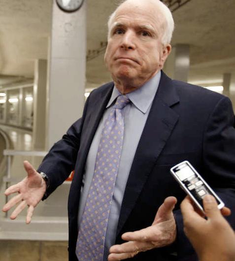 Missnöjd Republikanske senatorn John McCain var allt annat än nöjd över senatens beslut.