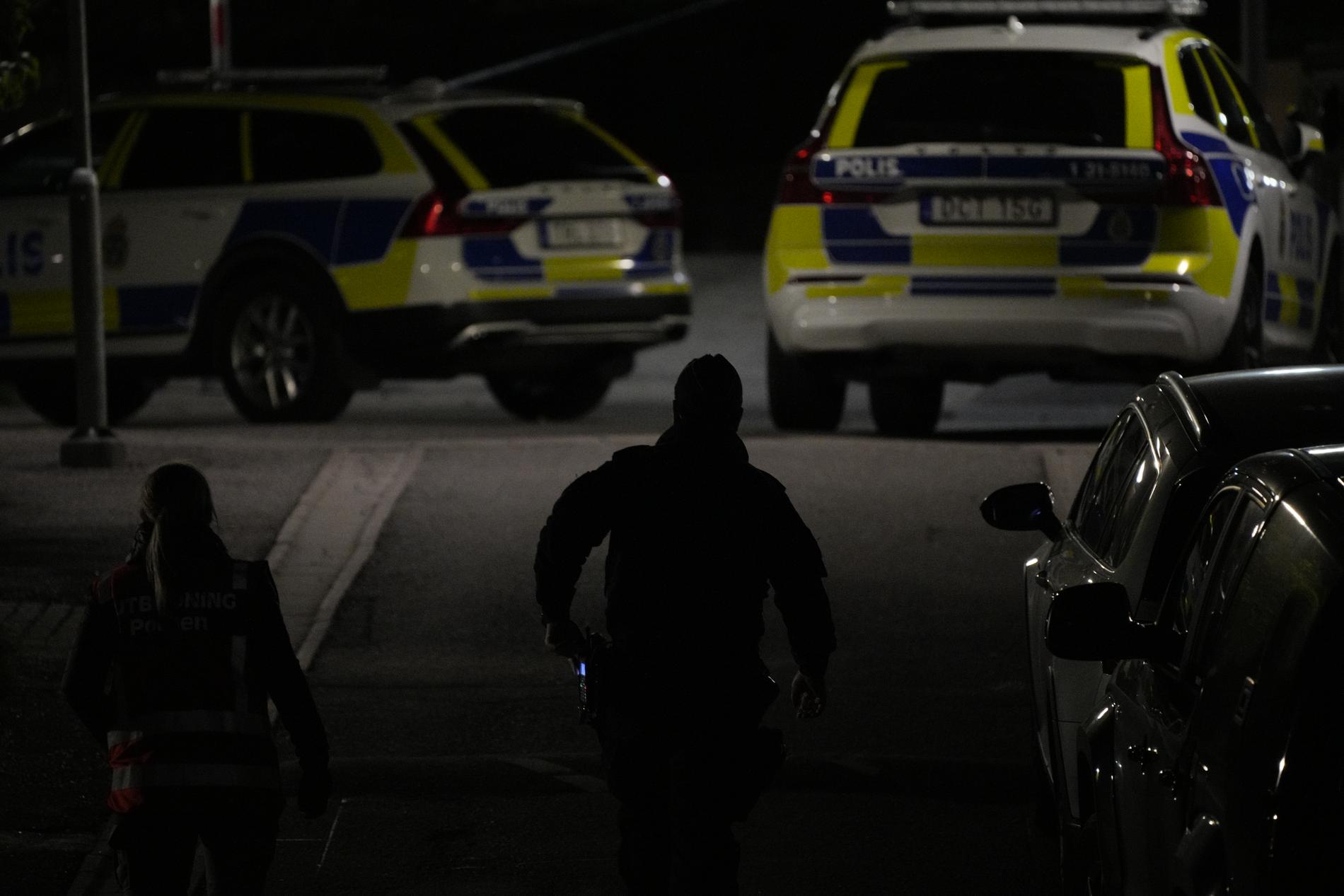 Stor polisinsats i Södertälje under torsdagskvällen. 