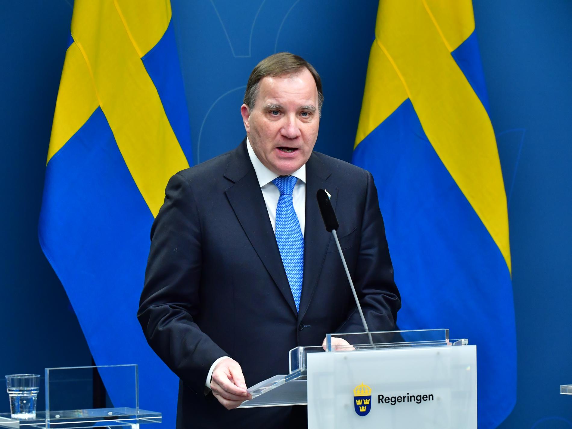 Statsminister Stefan Löfven (S) under en pressträff om fortsatta restriktioner kring covid-19.
