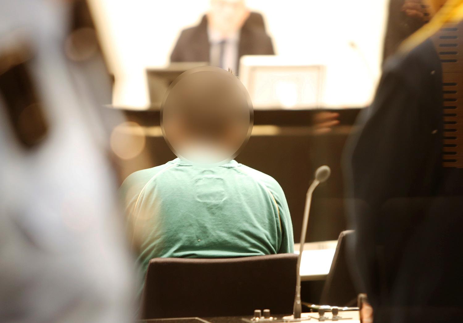 Den dömde mannen fotograferad i samband med att Yara-rättegången togs upp i Hovrätten i Malmö.