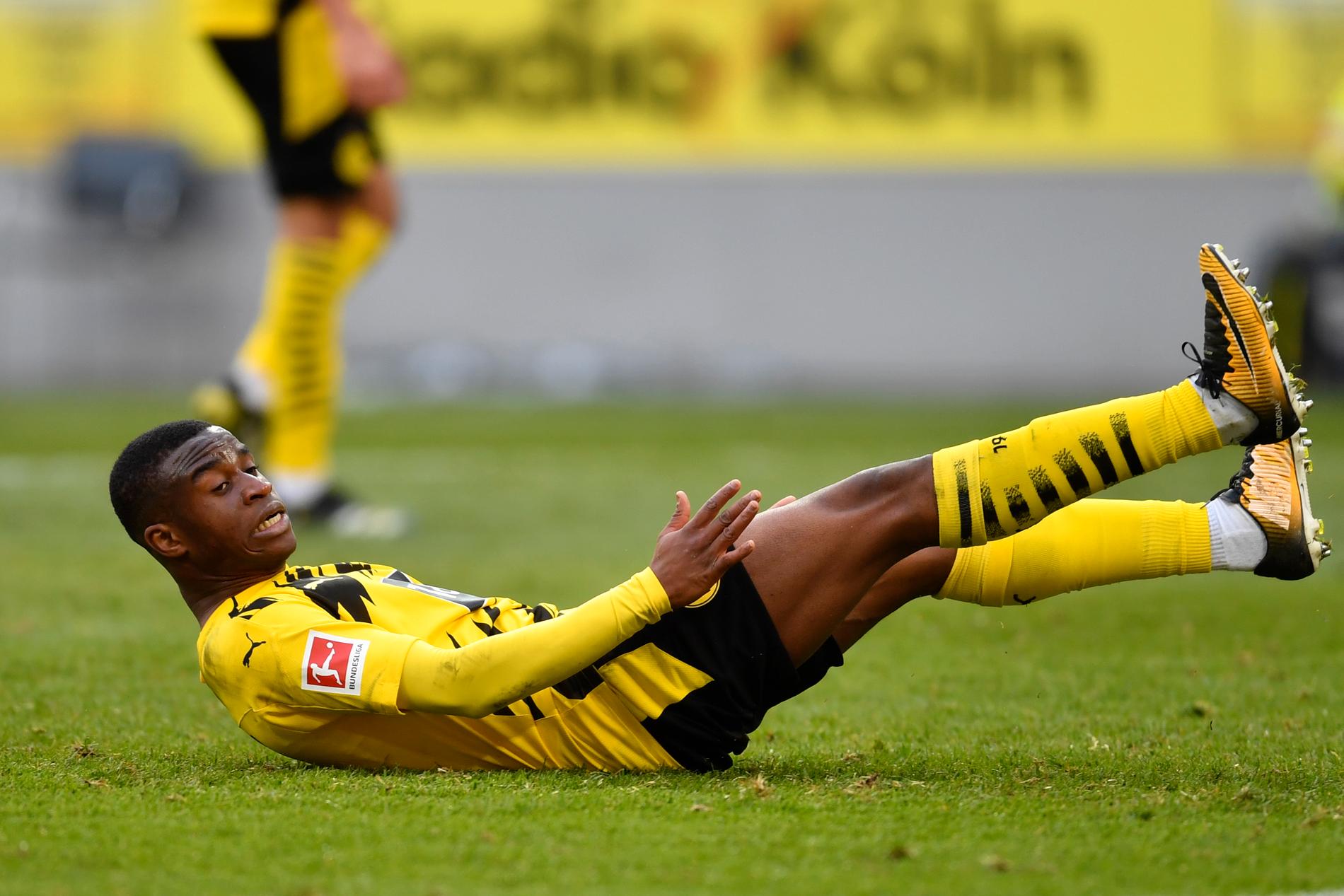 Dortmunds Youssoufa Moukoko är skadad och missar resten av säsongen. Arkivbild.