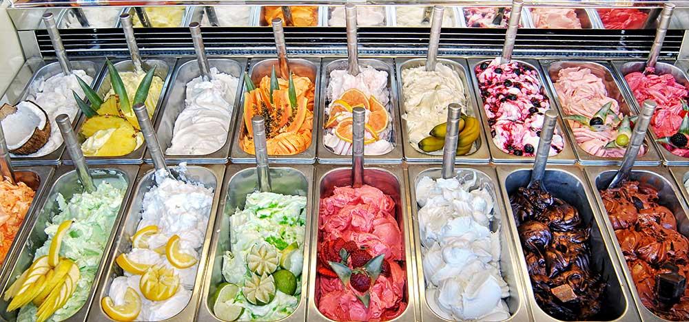 Italienska glass är fantastiskt god. Du kan hitta gelaterior lite överallt i Rom. Bilden kommer inte från Giolitti. 