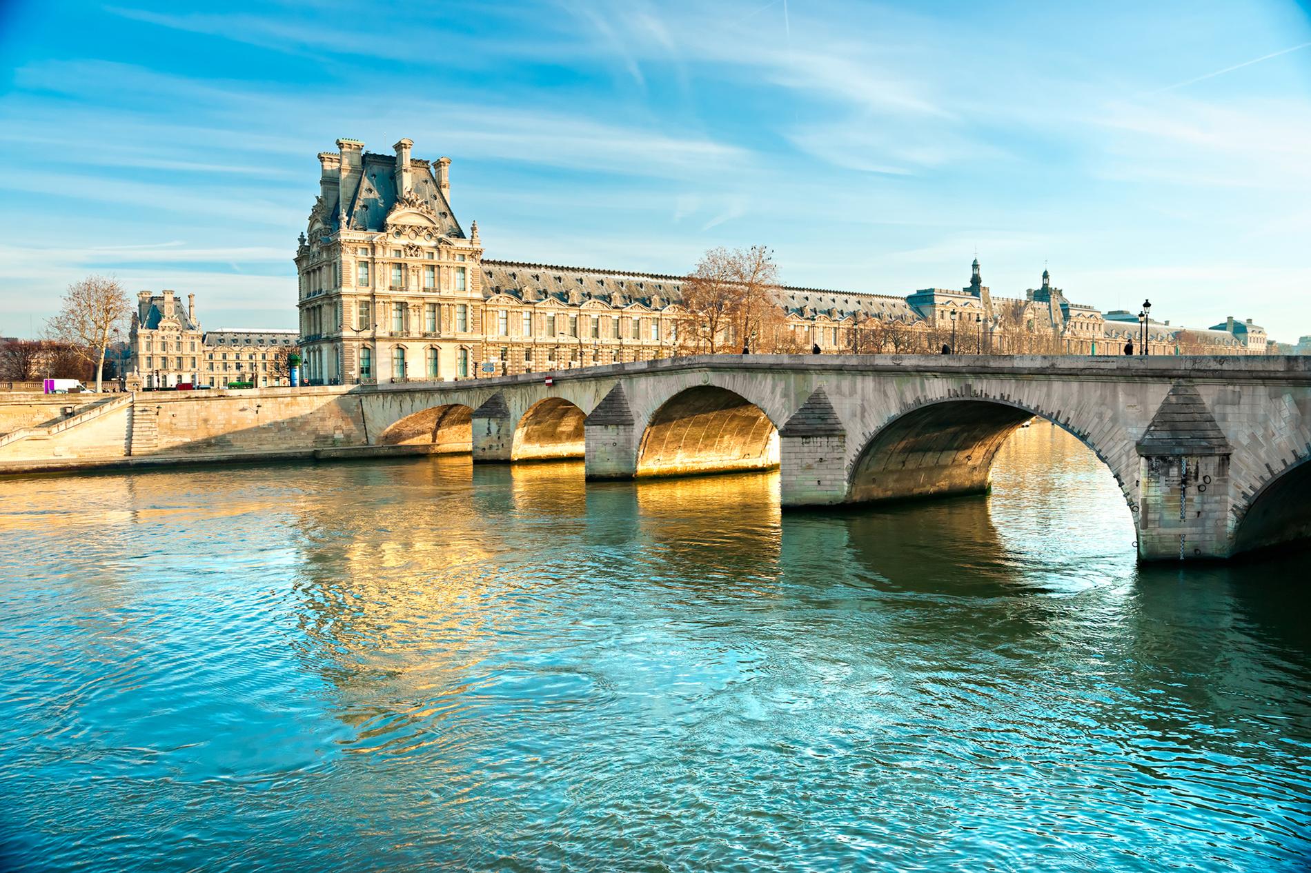Sugen på att besöka museum i Paris så är det inga problem. Det finns 173 stycken. Det mest kända: Louvren.