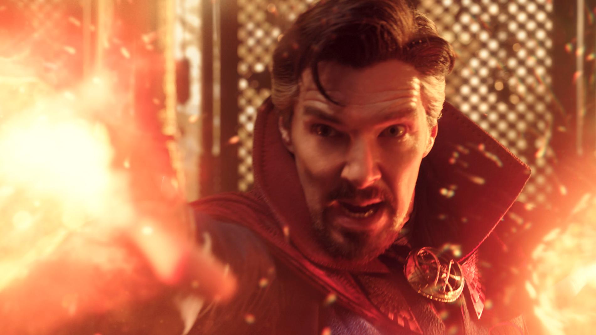 Benedict Cumberbatch spelar Doctor Strange. Pressbild.