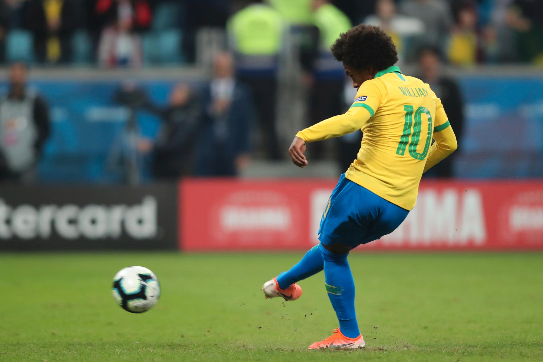 Brasiliens Willian missar Copa América-finalen mot Peru. Arkivbild.