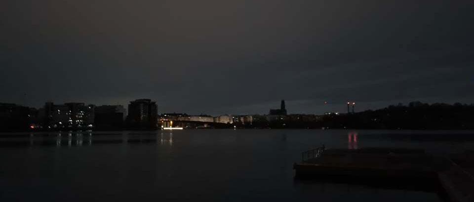 Stora delar av södra Stockholm var mörklagt. 