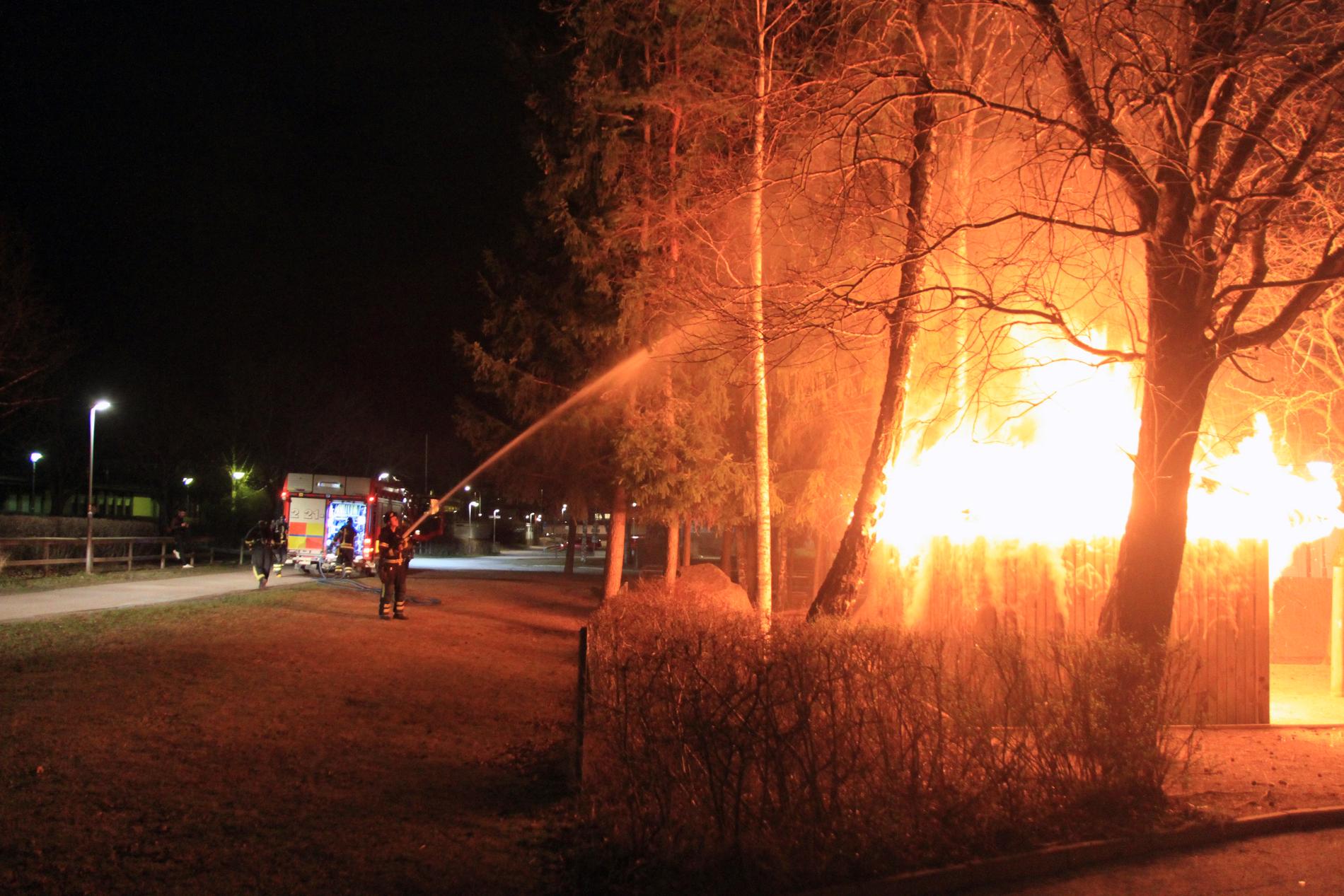 Brand i anslutning till en förskola i Uppsala.