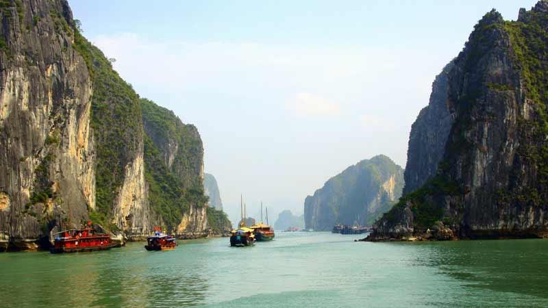 Halong Bay ligger i norra Vietnam.