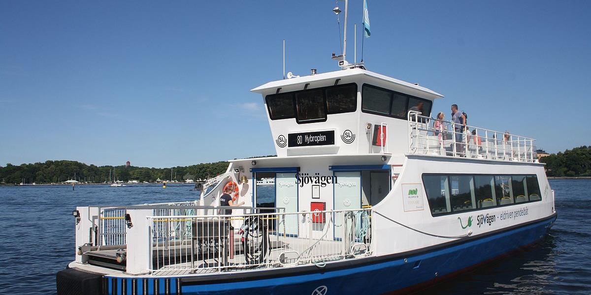 Linje 80, pendelbåten Sjövägen, kommer att ta över 81:s område och ska gå mellan Mor Annas Brygga på Lidingö till Nybroplan.