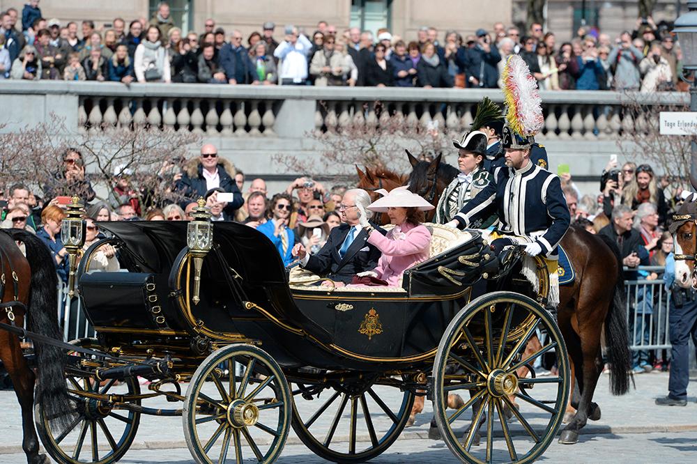 Lördagen den 16 september 2023 åker kungaparet i kortege genom Stockholm för att uppmärksamma att kungen suttit 50 år på tronen. 