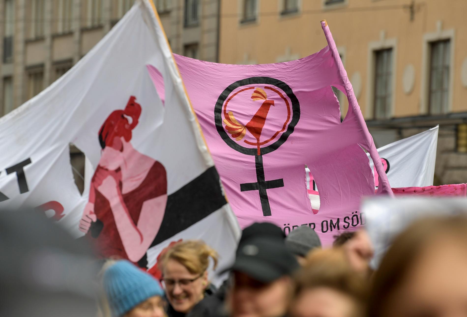 Förra årets demonstrationståg genom centrala Stockholm på internationella kvinnodagen. Arkivbild.