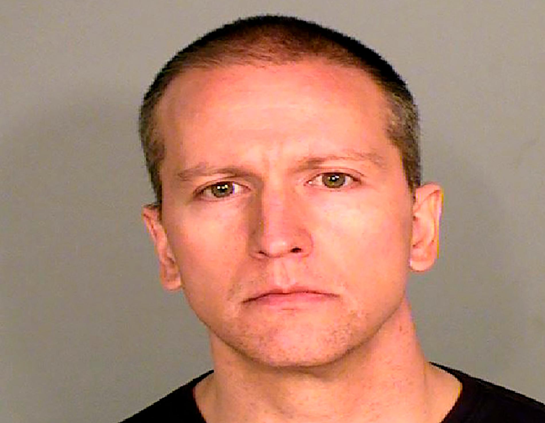 I centrala Minneapolis pågår rättegången mot polismannen Derek Chauvin.