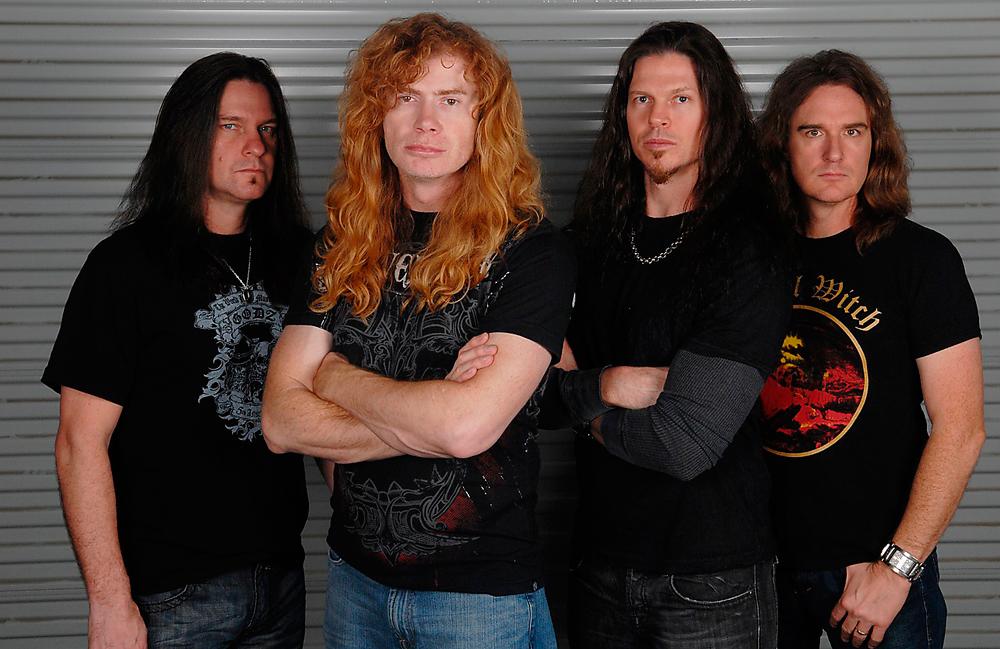 Megadeth har sedan starten 1983 avverkat horder av medlemmar. Förutom Mustaine består gruppen sedan 2010 av Shawn Drover, Chris Broderick och Dave Ellefson.