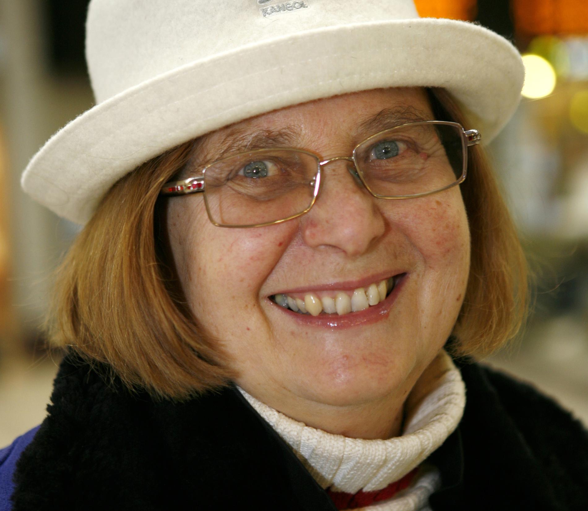 Barbara Engström är grundare av friskolekoncernen Internationella Engelska skolan. Tack vare det svenska skolsystemet har hon blivit miljardär på verksamheten.