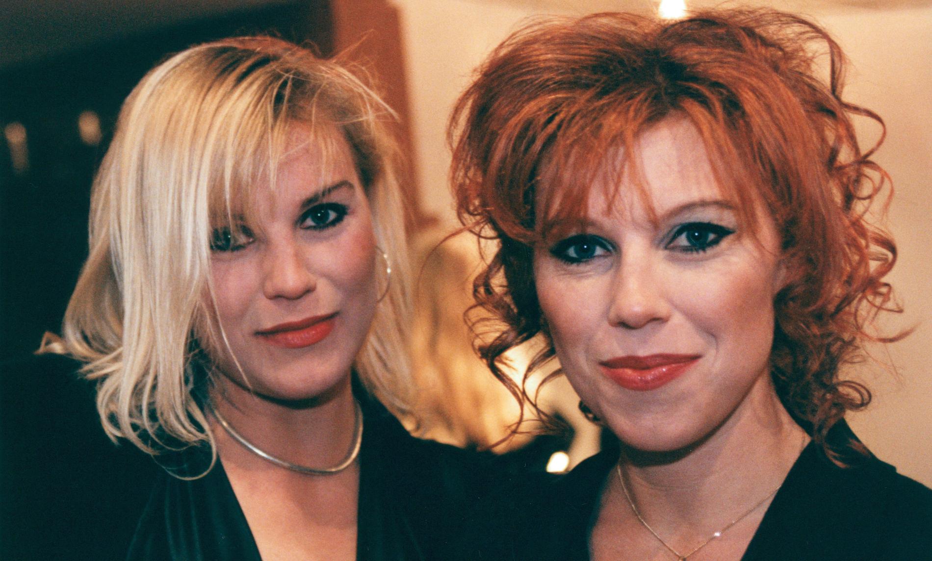 Josefin och Marie Nilsson i Ainbusk på 1990-talet.