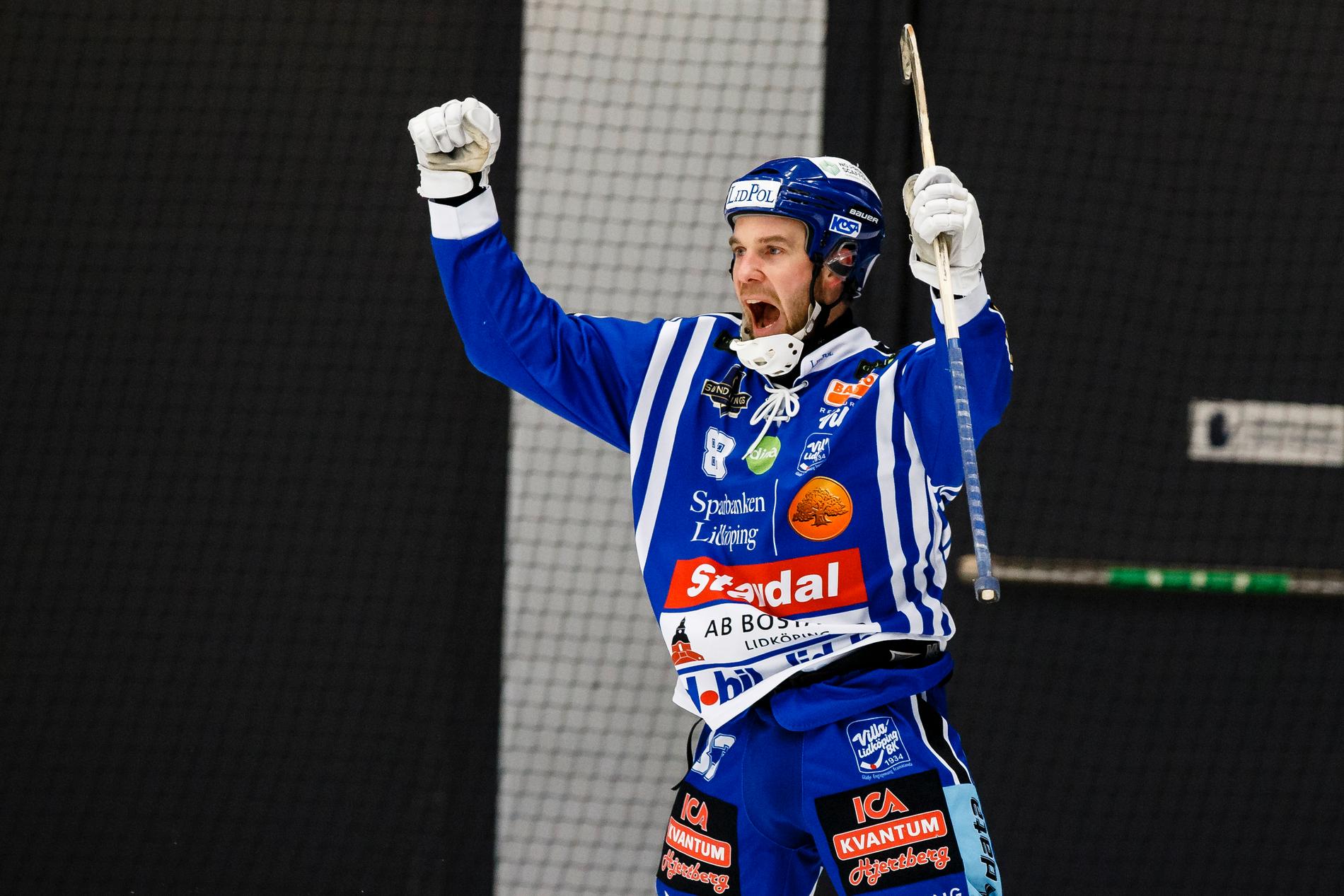 Daniel Andersson gör comeback efter tre år. 