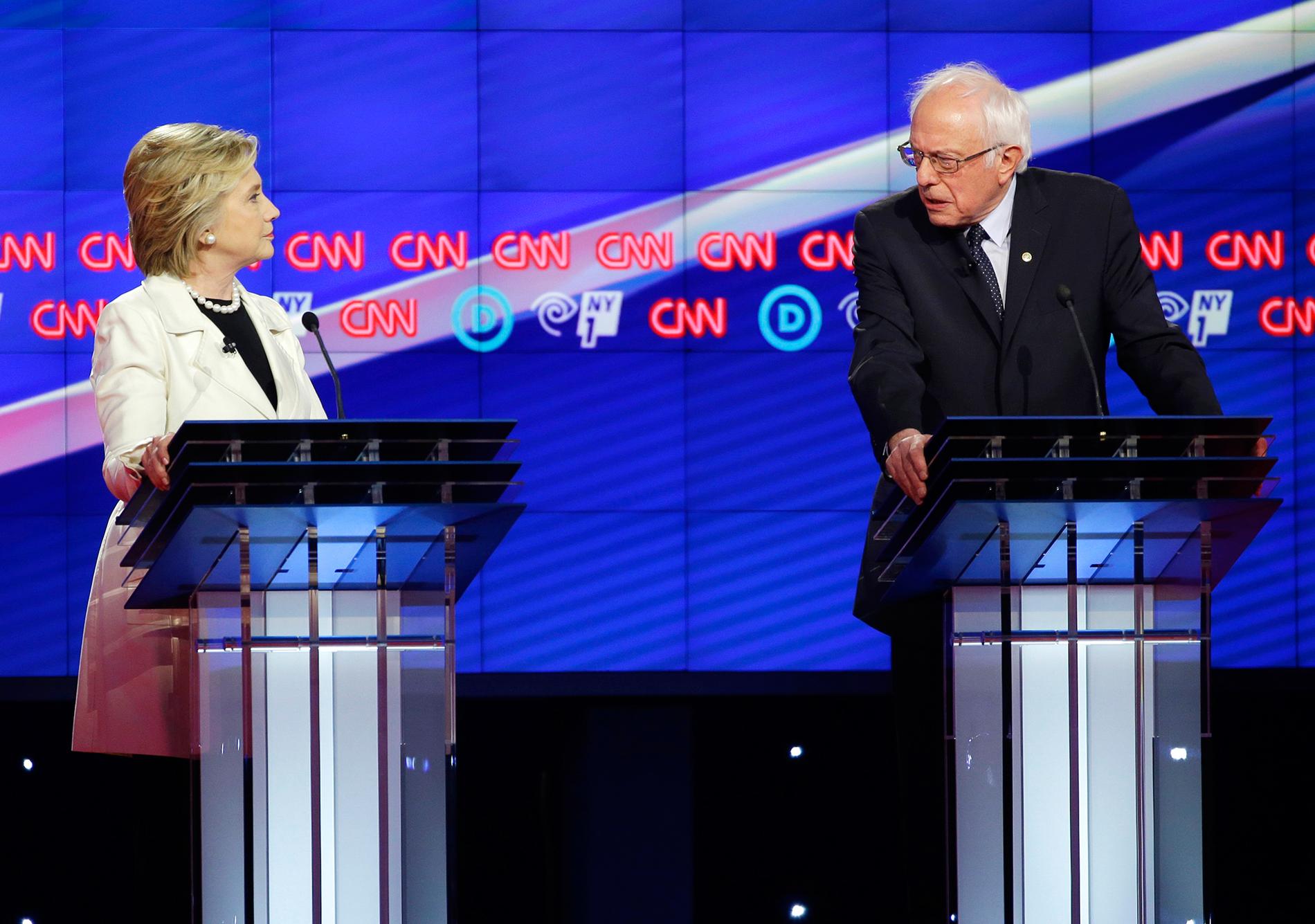Hillary Clinton och Bernie Sanders hade en het tv-debatt i New York förra veckan.