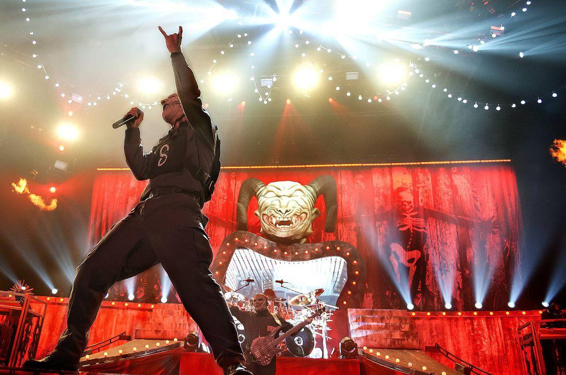 Slipknot i full karriär på Hovets scen i februari 2015.