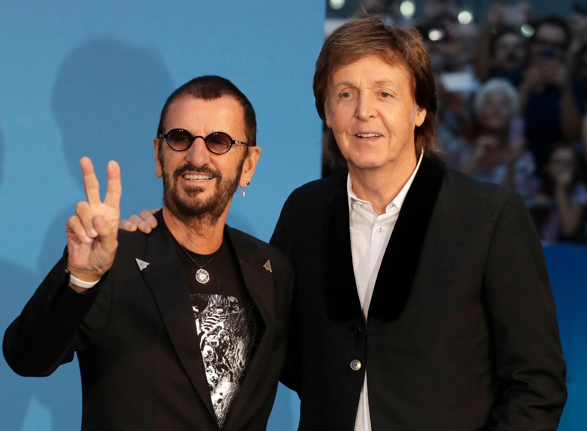 Ringo Starr tillsammans med Paul McCartney.