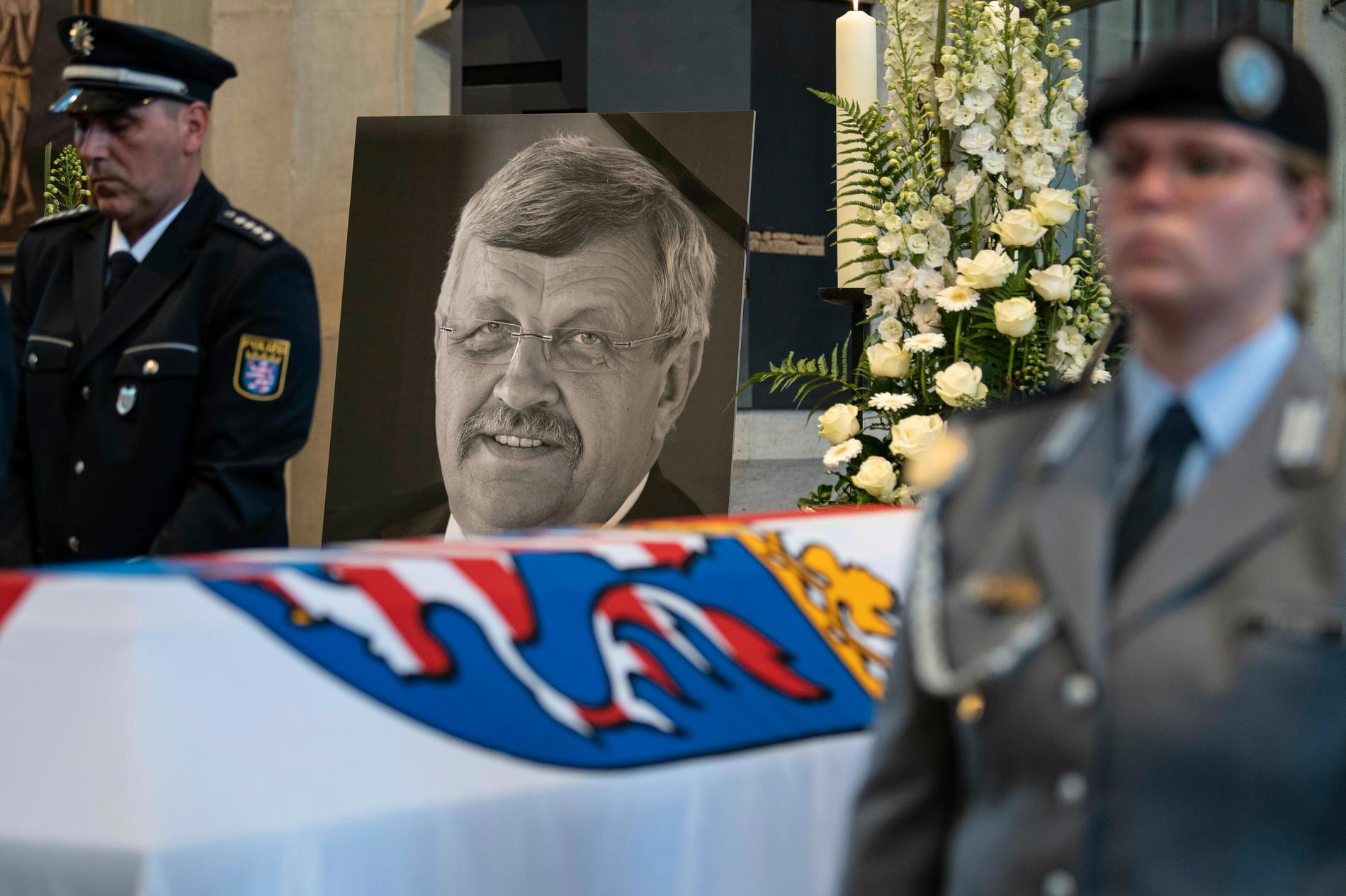 En bild från begravningen av den tyske politikern Walter Lübcke i torsdags.