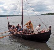 Vikingar anländer till Birka.