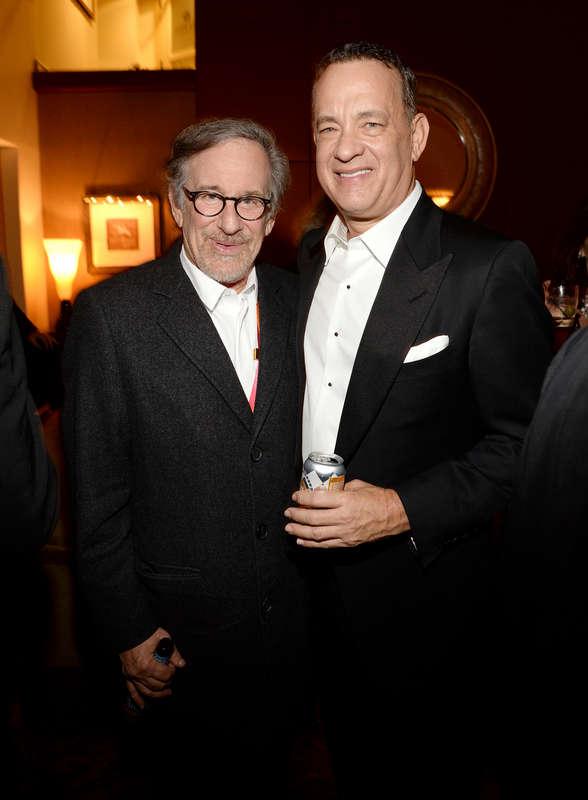 Steven Spielberg och Tom Hanks var kompisar innan de blev kollegor. När Nöjesbladet träffade de båda stjärnorna i New York avslöjar de att de även tänker likadant. ”Det är som att vi delar samma hjärna”, berättar Spielberg.